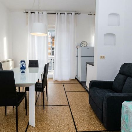 Finalmarina Centro 2 Apartment Finale Ligure Exterior photo