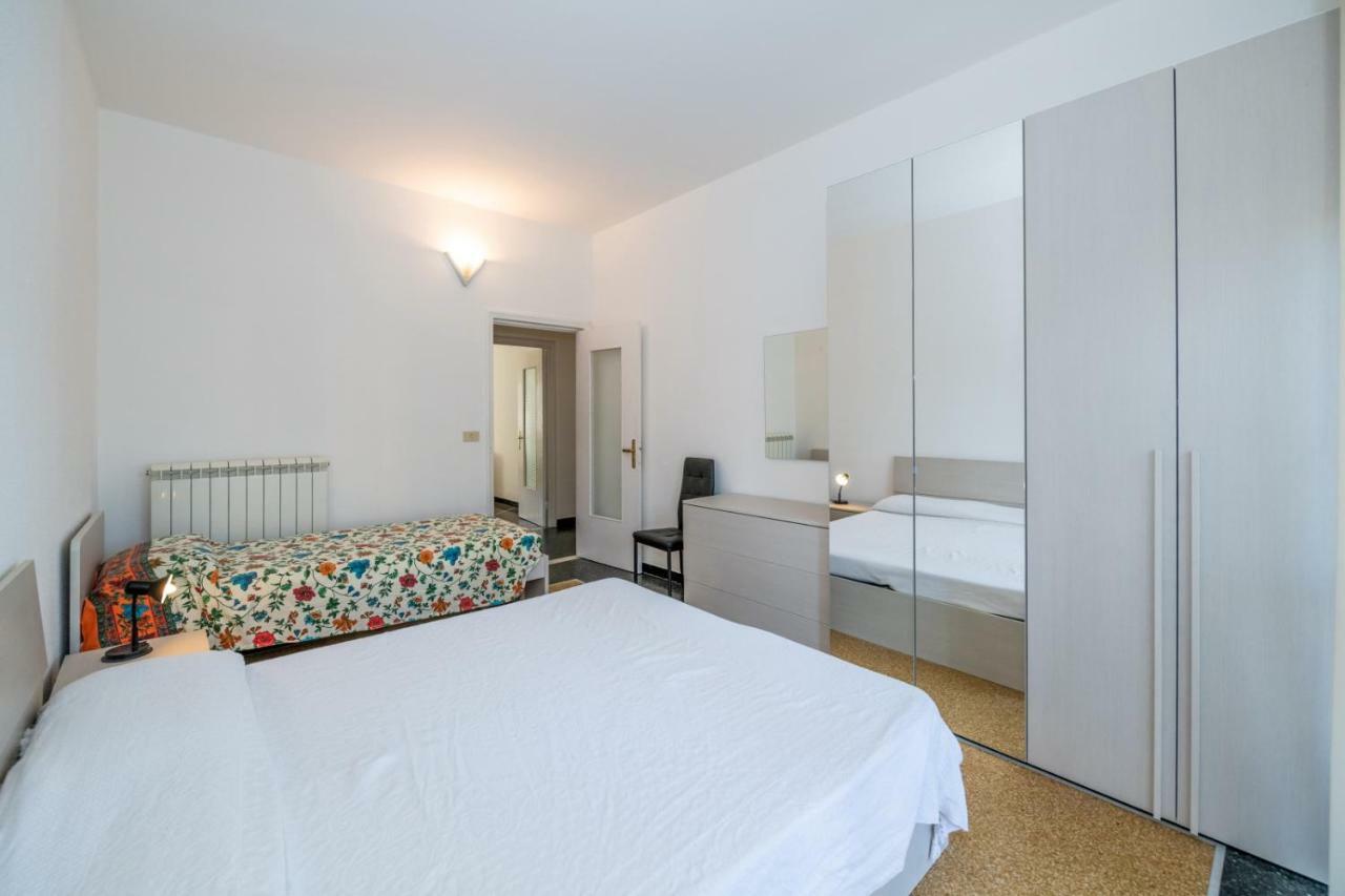 Finalmarina Centro 2 Apartment Finale Ligure Exterior photo